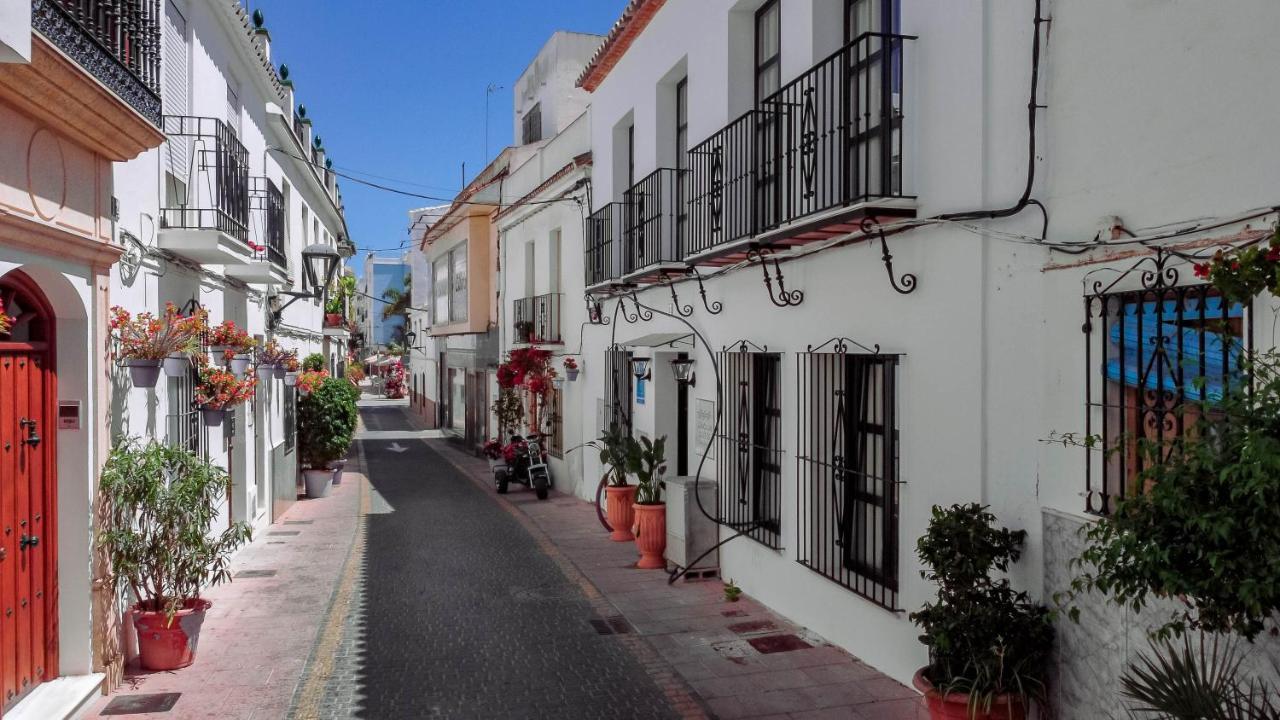 Seaclub Suites Estepona By Roomservices Ngoại thất bức ảnh