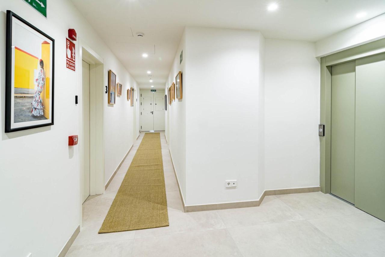 Seaclub Suites Estepona By Roomservices Ngoại thất bức ảnh