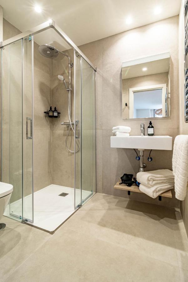 Seaclub Suites Estepona By Roomservices Ngoại thất bức ảnh